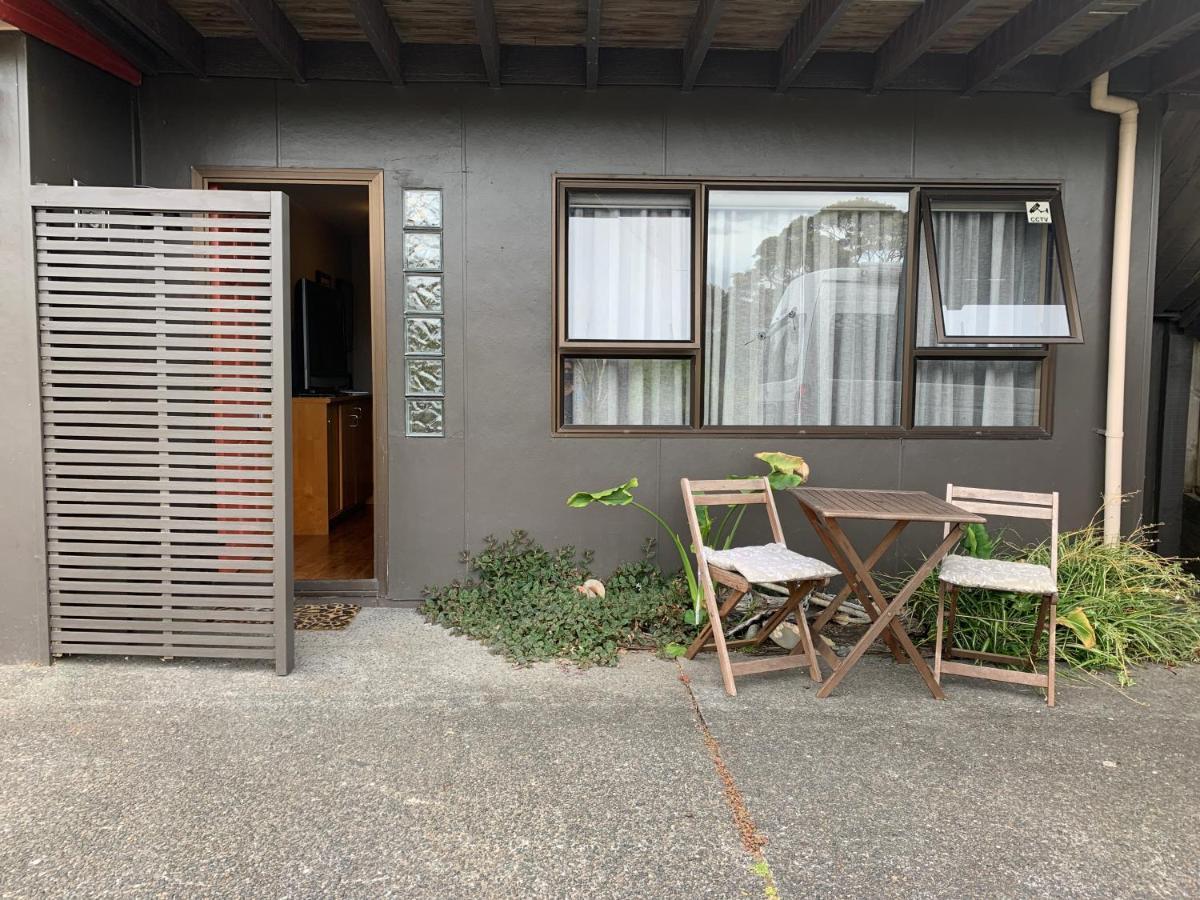 Opanuku Out West Hotell Auckland Exteriör bild